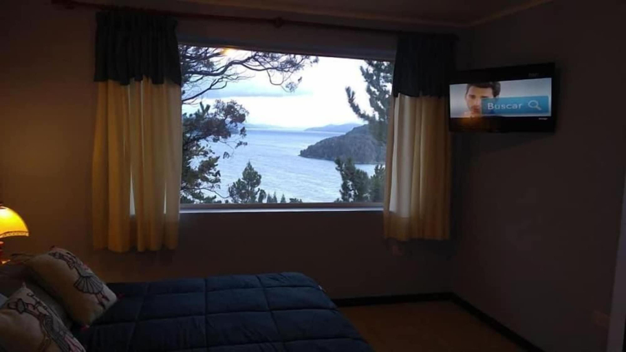 Room 2, Aucapillan, Bariloche