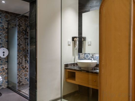 Others 5, No One But You Hotel - Yangshuo West Street Li River, Guilin