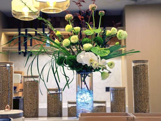 Fitness & Recreational Facilities 3, Atour Hotel Hangzhou West Lake Riverside, Hangzhou