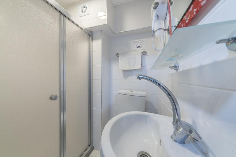 Bathroom 3, Old City Park Hotel, Fatih