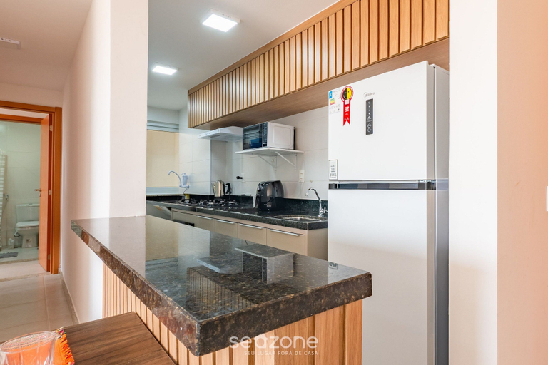 Private kitchen 3, Beautiful apt in Building w Pool Guarajuba Aga0203, Camaçari