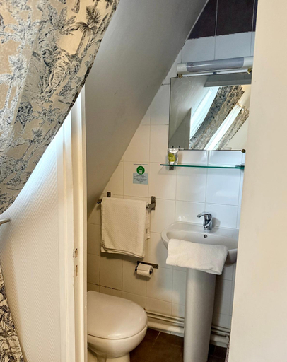 Bathroom 3, Hotel du Brabant, Paris
