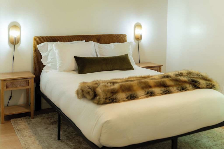 Room 4, Buckingham Woods I Hocking Hills, Hocking