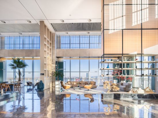 Hotel Interior/Public Areas