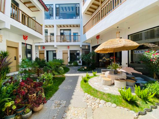 Hotel Interior/Public Areas