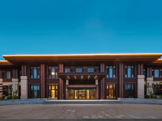 Hotel Exterior 5, Cangzhou Canal Guest Hotel, Cangzhou