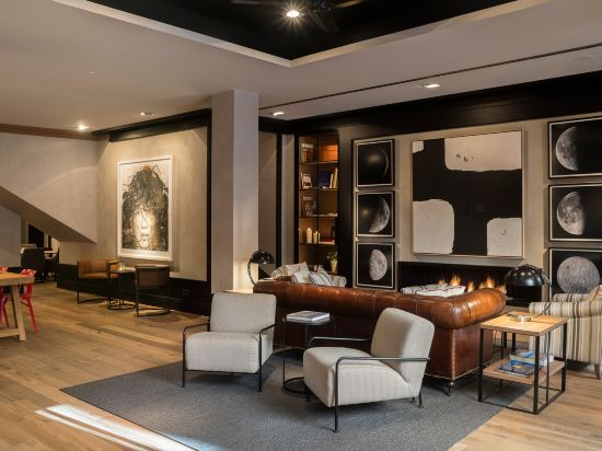 Hotel Interior/Public Areas