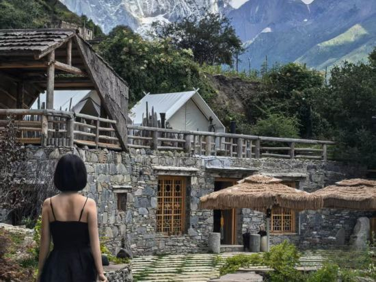 Hotel Exterior 5, Accommodation · Shanlijian Holiday Homestay, Ngawa Tibetan and Qiang