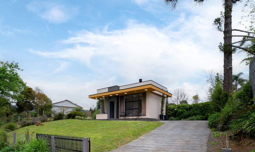 Exterior, House w/ Fireplace and Bathtub in Urubici Cla0000, Urubici