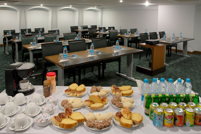 Food & Drinks 3, Sedef Otel, Yüreğir