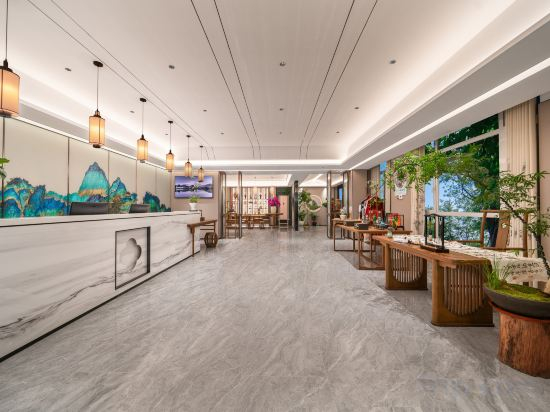 Hotel Interior/Public Areas