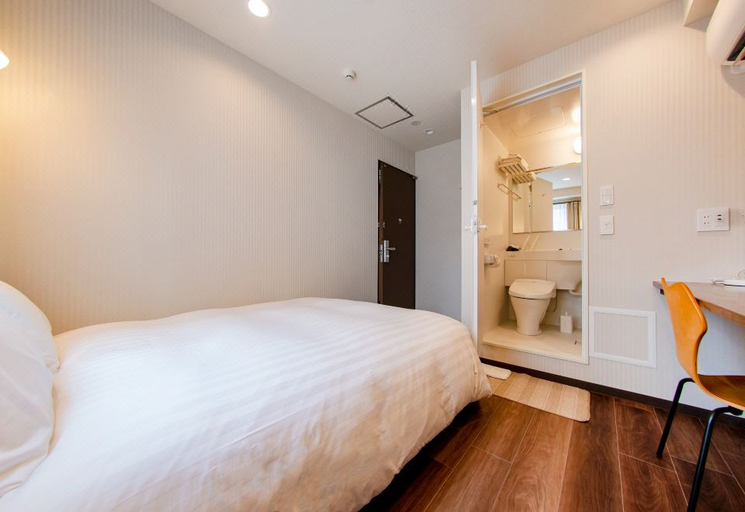 Bedroom 2, ELE Hotel Higashiueno, Taitō