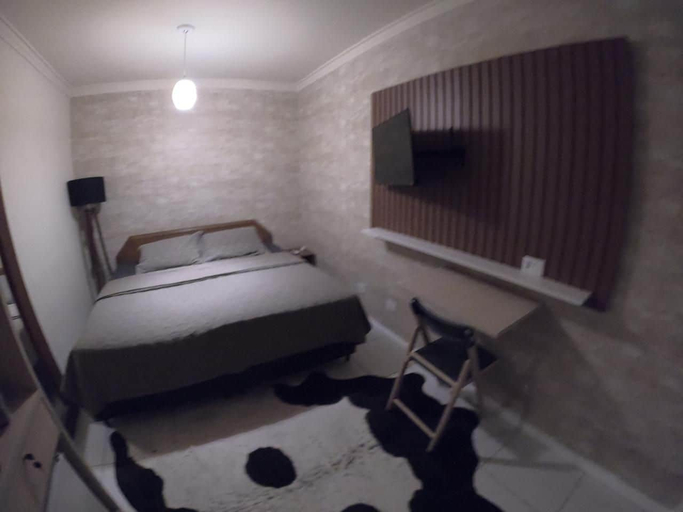 Room 4, Buldoga Hospedagens, Barueri