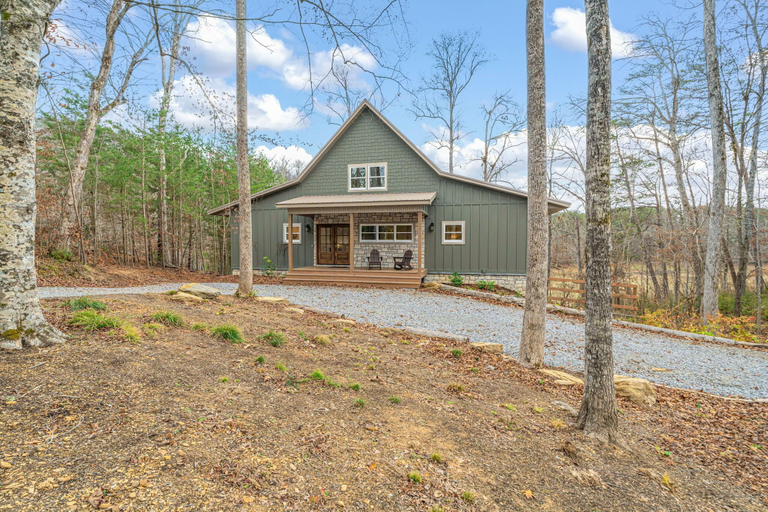 Exterior 3, Mcdonald Lakeside Cottage, Sevier