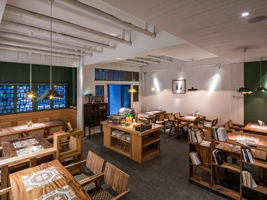 Others 2, No One But You Hotel - Yangshuo West Street Li River, Guilin