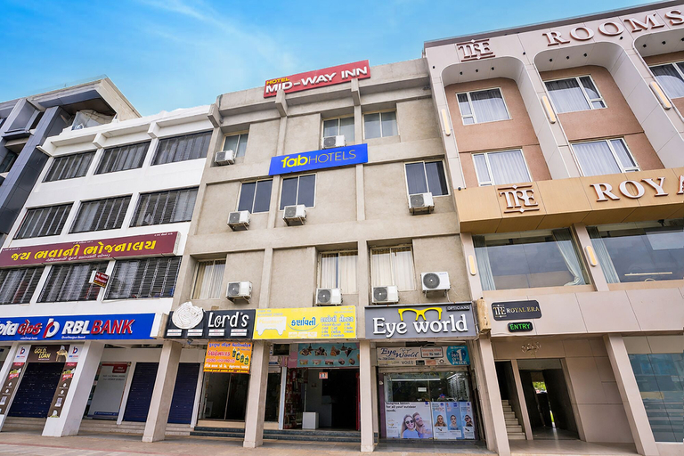 Front of property 5, FabHotel Mid Way, Gandhinagar