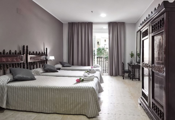 Bedroom 3, Ingles, Barcelona