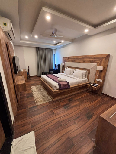 Bedroom 3, Comfort Inn Shubhra Ghazipur, Ghazipur