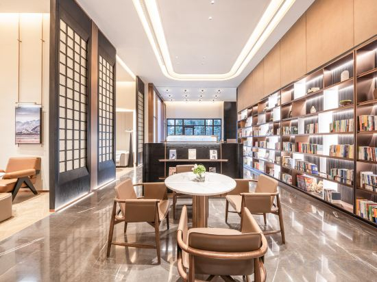 Hotel Interior/Public Areas 3, Atour Hotel Yantai Zhifu Station Red Star Macalline, Yantai