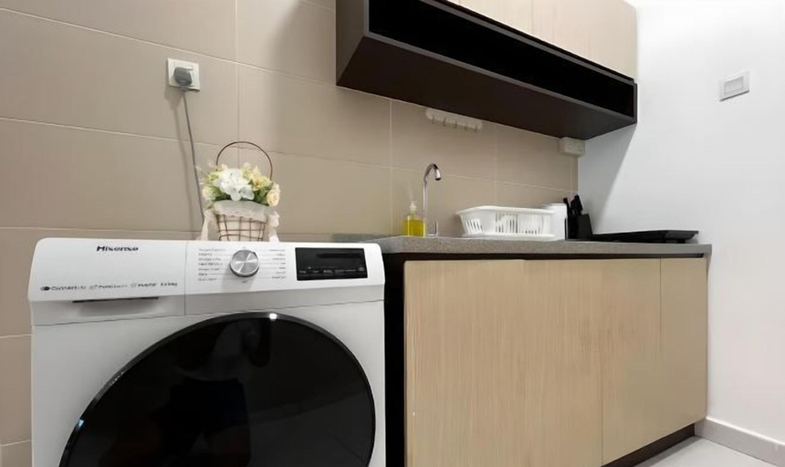 Others 5, Akademik Suite, Moccasin Suite by Antlerzone , Johor Bahru