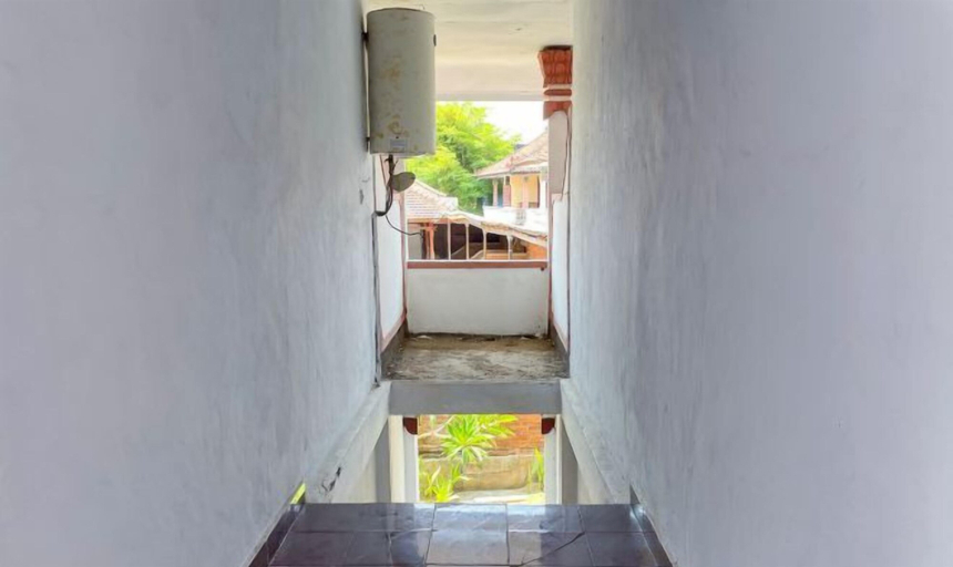 Others 4, Guest House Surya Ayu Permai Buleleng Mitra RedDoorz, Buleleng
