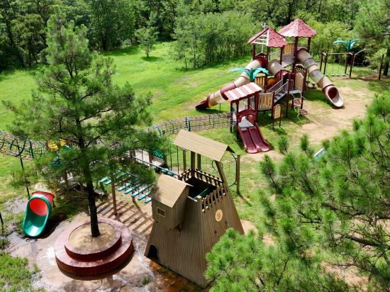 Hotel Exterior 4, Donghai Forest Hot Spring Resort, Lianyungang