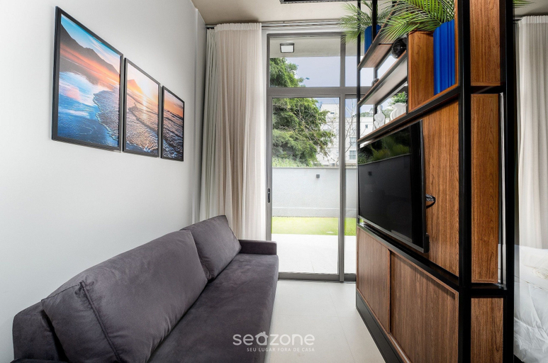 Living area, Modern Studio 750m From Canas Beach Tps108, Florianopolis
