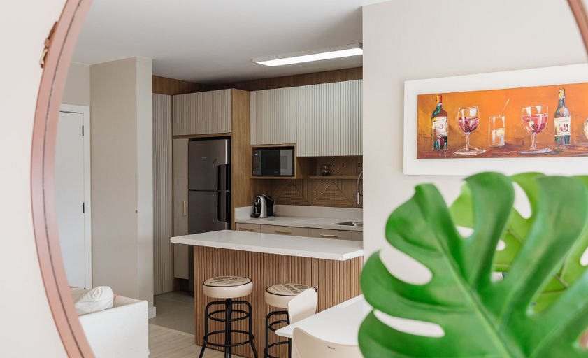 Interior 5, Charming Aprt 500m From the Beach in Jurere Riv101, Florianopolis