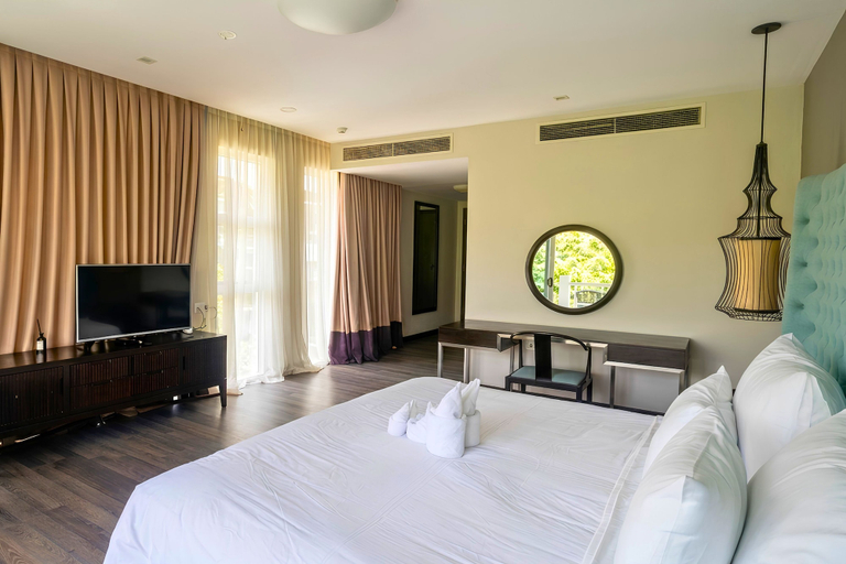 Room 5, Danang Luxury Pool Villas - My Khe Beach, Da Nang