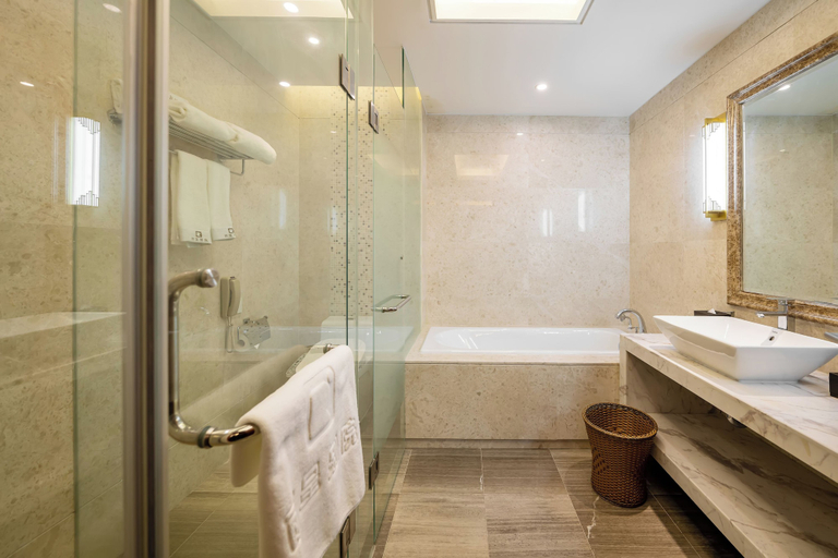 Bathroom 3, Rezen Retreat Pudong Airport Branch, Shanghai