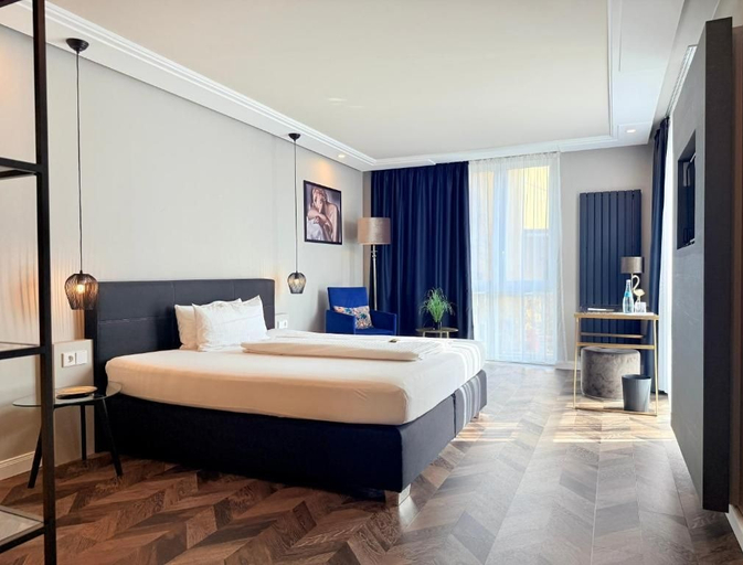Bedroom 3, Boutique Hotel Zuckerfabrik, Stuttgart