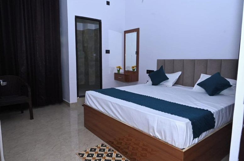 Room 4, Shivansh Palace, Faizabad