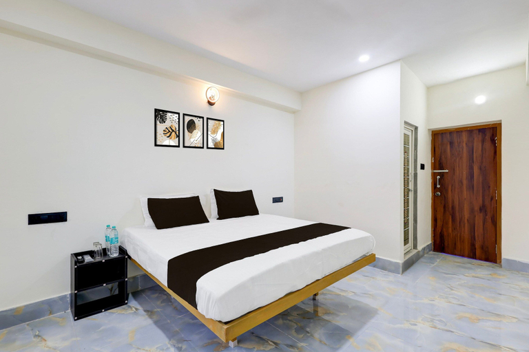 Room 3, Deluxe Hotel Harmony, Puri