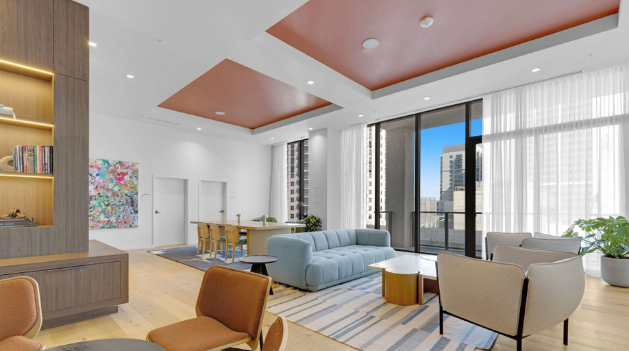 Room 2, 1BR Apartment New Luxury, Miami-Dade