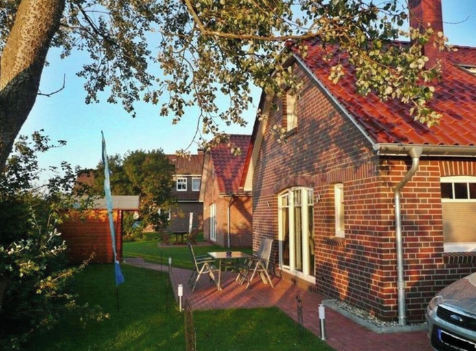 Exterior 5, Holiday Home in Greetsiel With Sauna, Aurich