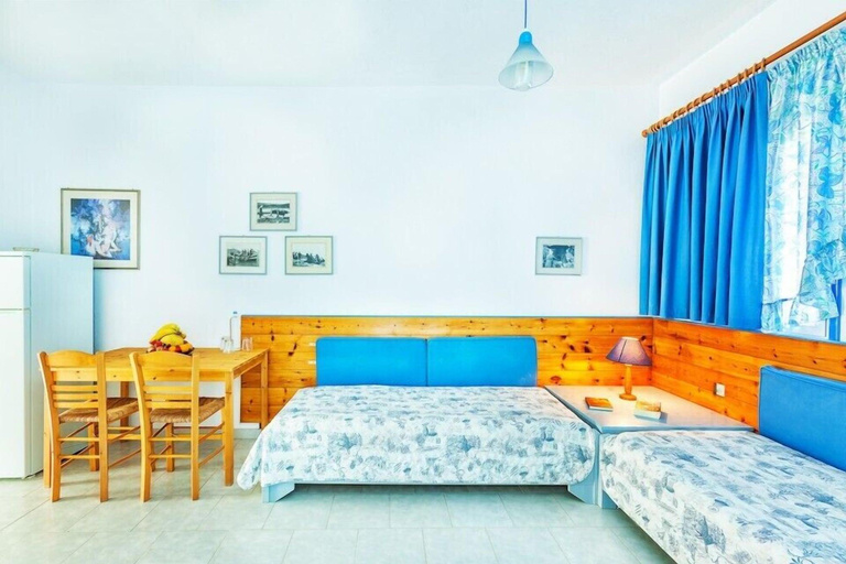 Bedroom 2, Xenios Faros Apartments, Central Macedonia