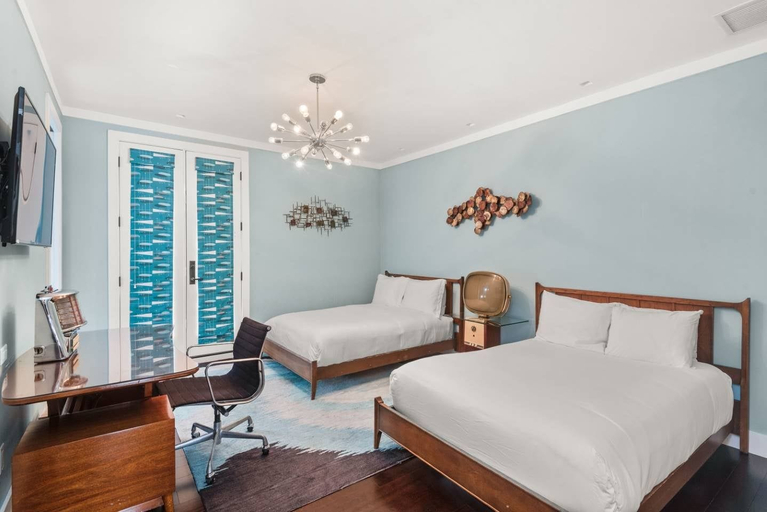 Room 2, Eclectic Estate With Location Themed Bedrooms at Reunion, Osceola