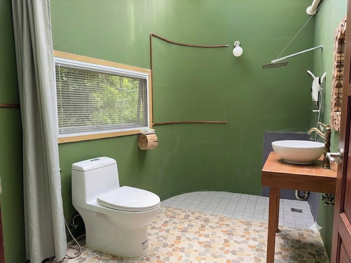 Bathroom 4, The Forrest Peace Forest (Mae Kampong), K. Mae On
