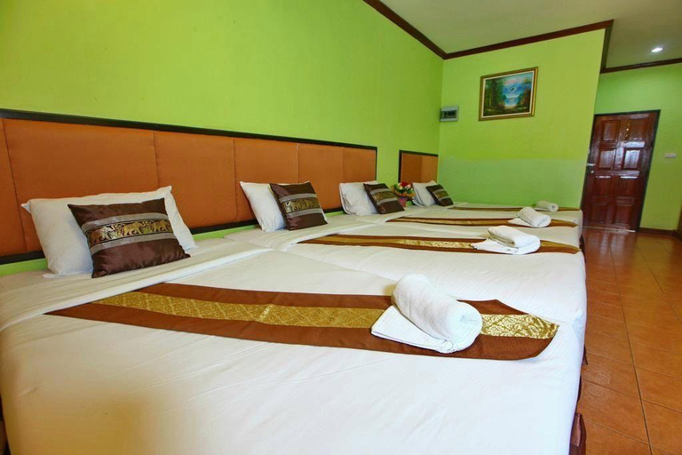Bedroom 2, The Pine Resort, Sam Khok