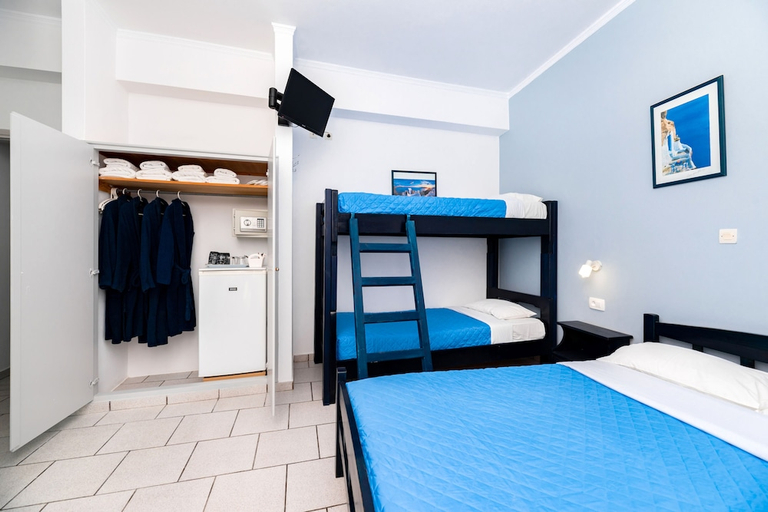 Bedroom 3, Fortuna Perissa, South Aegean