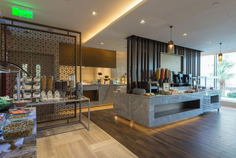 Food & Drinks 4, Ramada by Wyndham Riyadh, Riyadh