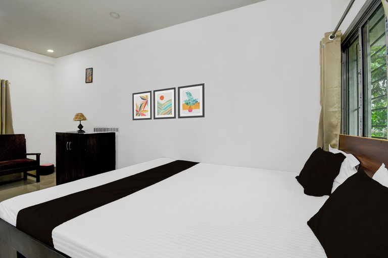 Room 3, Super Hotel O Bolpur Shantiniketan, Birbhum