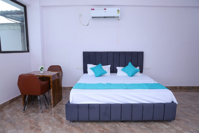 Room 4, THE ROYAL KING, Gurgaon