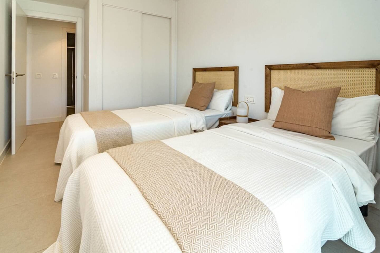 Room 5, Lme4bb Sb4bb- Apotel las Mesas by Roomservices, Málaga