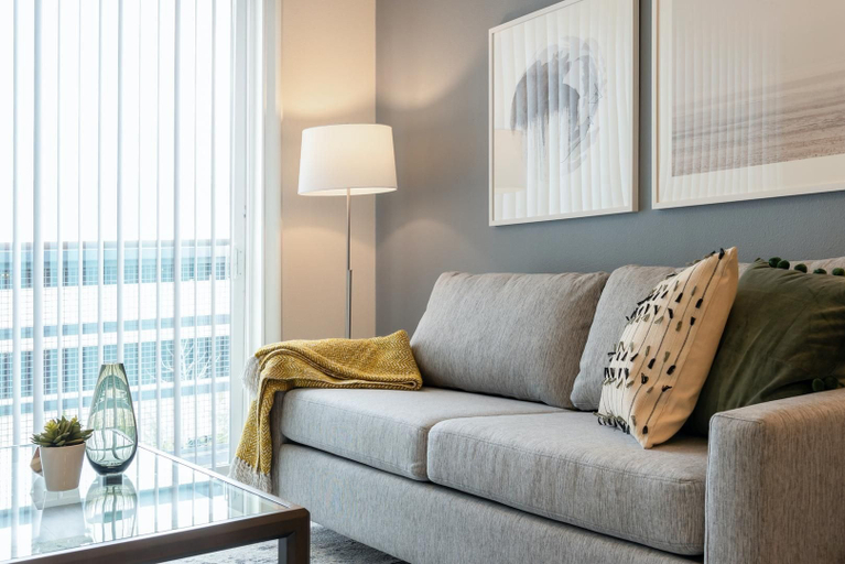Interior 5, Landing Stunning 1bd, Clubhouse, Gym, Bexar