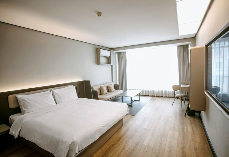 Bedroom 2, Hanting Hotel Huanggang Huangmei County, Huanggang
