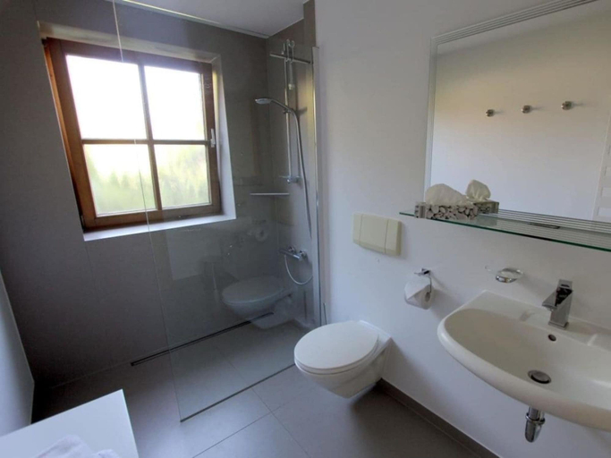 Bathroom 5, Aggenstein House Mountain View, Ostallgäu