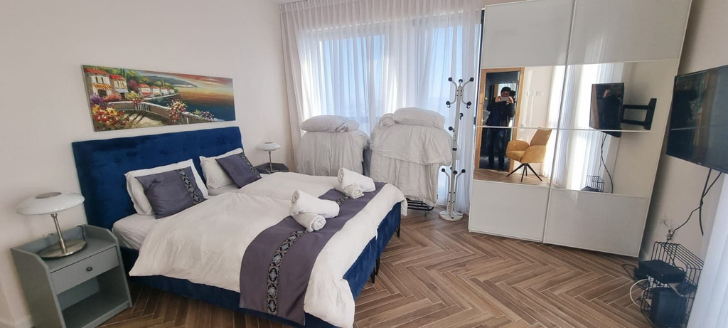 Room 3, JTower Royal Suites & Penthouse