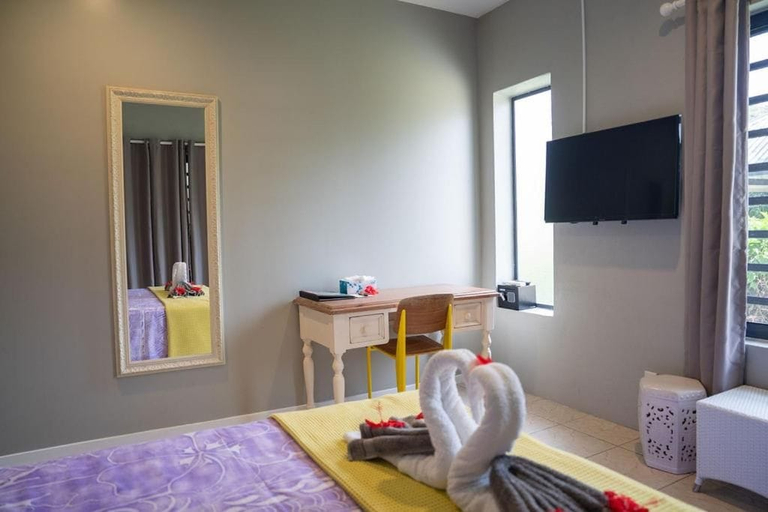 Room 4, Sands of Rarotonga, Rorotonga