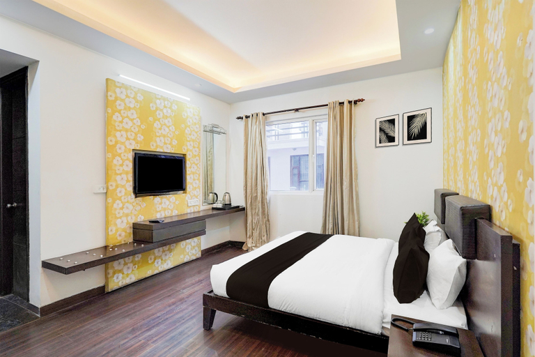 Room 4, Townhouse Sector 51 Noida, Gautam Buddha Nagar